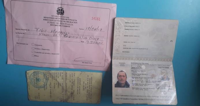 Repubblica Dominicana, italiano denuncia: “Truffato nell’ufficio Migrazione di Pedernales”