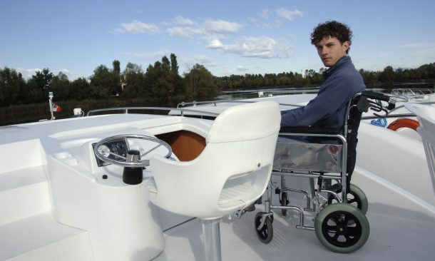 Da oggi in Italia l’unica vacanza d’Europa in Houseboat per diversamente abili