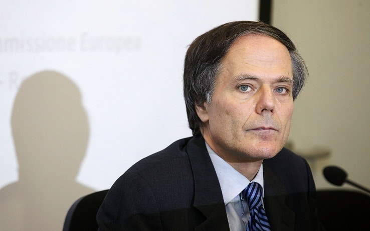 Confsal Esteri al ministro Moavero: “Tutela lavoratori italiani all’estero non permette distrazioni!”