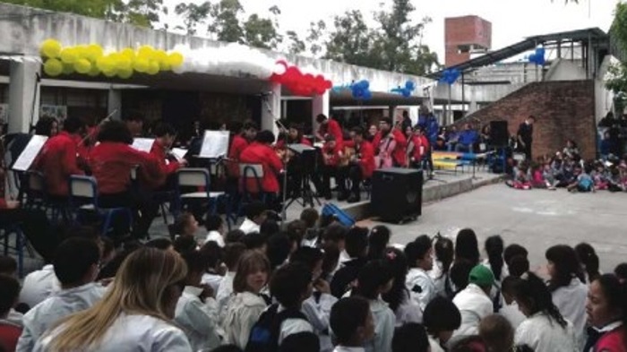 Italiani nel mondo, Montevideo: la scuola “Calabria” compie 123 anni