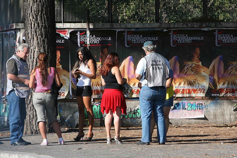 Sex Workers a Roma: 4,3% HIV positivo, 1 su 4 usa droghe