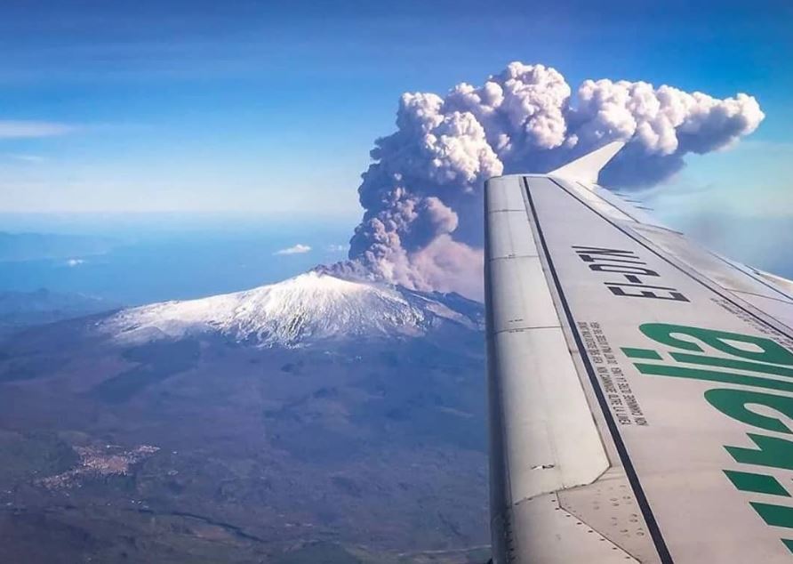 Eruzione Etna scatena terremoto, 180 chiamate a Vigili del fuoco. Giovedì Salvini a Catania