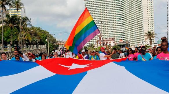Niente nozze gay nella nuova Costituzione di Cuba