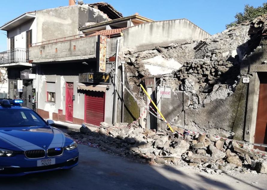Terremoto Catania, decine di feriti e 600 sfollati [VIDEO]