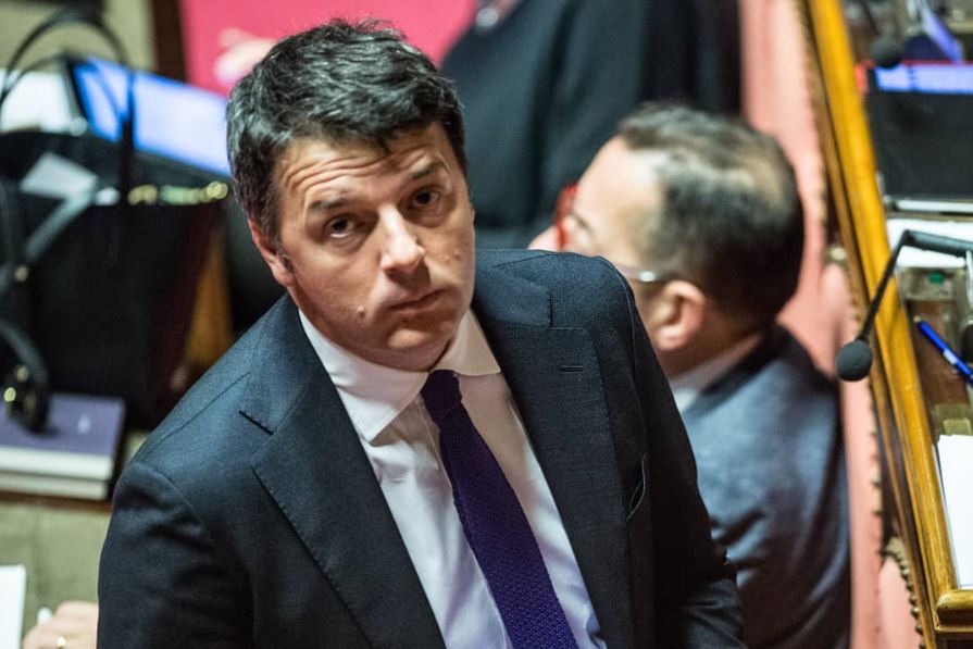 Renzi: “Questo è un esecutivo di cialtroni, io posso tornare al governo”