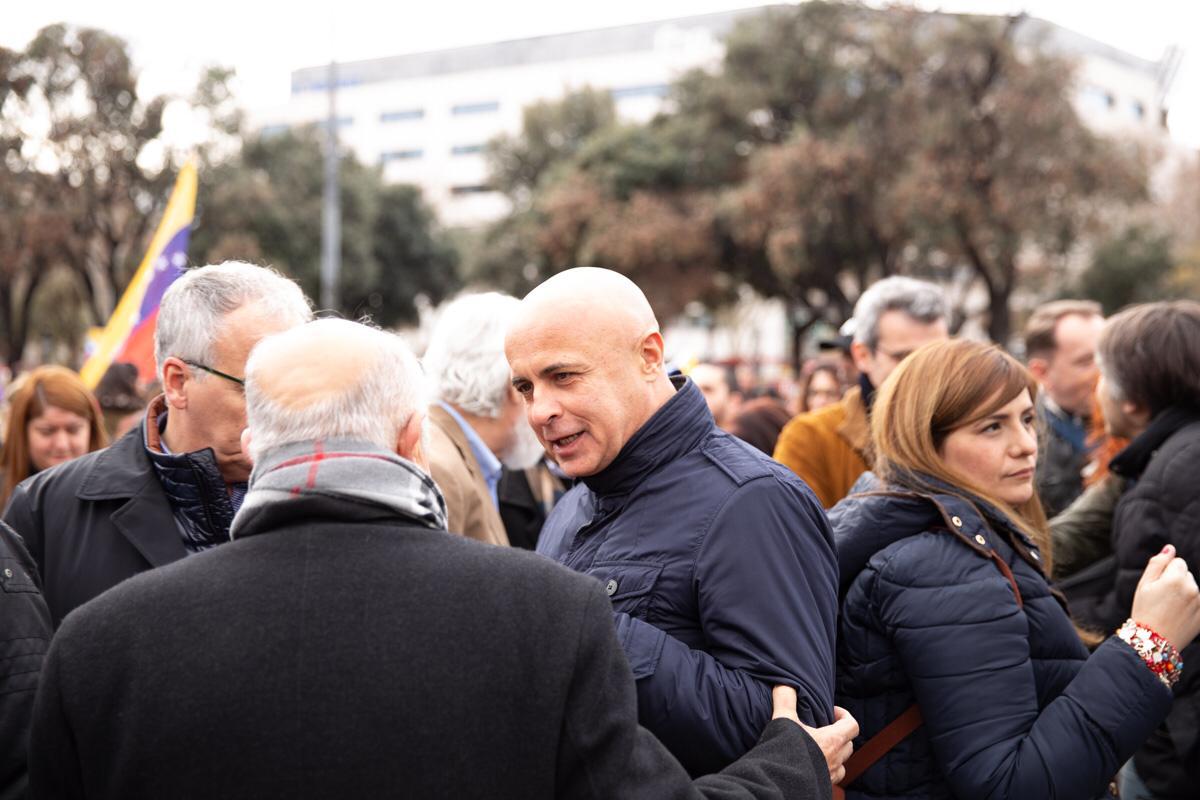 Anche Fi vota la riduzione del numero degli eletti all’estero, delusione dell’azzurro Zehentner: “Giorno triste”