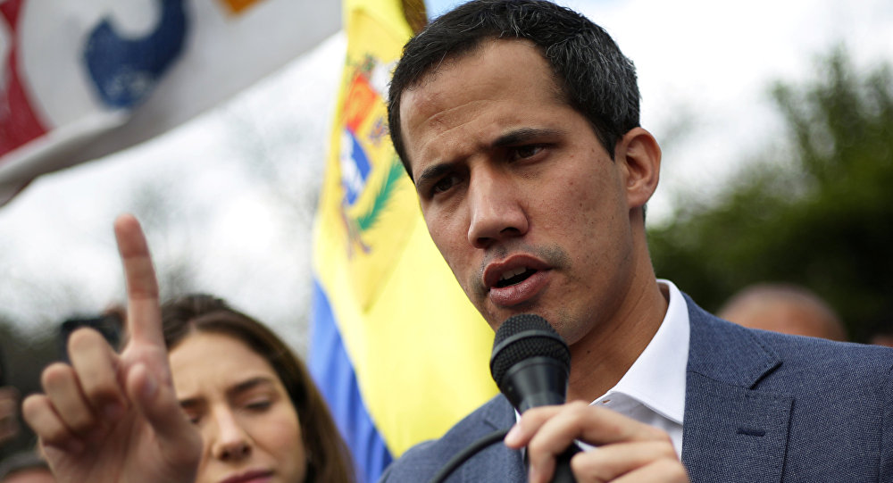 Venezuela, telefonata Salvini – Guaidò: “Subito elezioni libere, Maduro a casa”