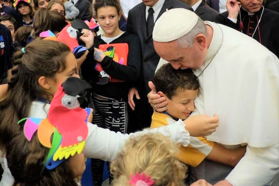 Papa Francesco, “mai più abusi sui minori” [VIDEO]