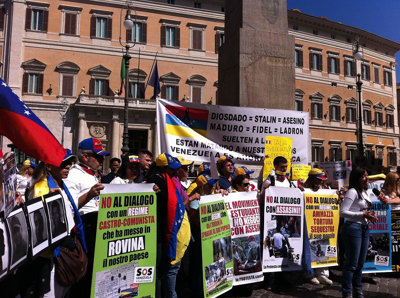 VIDEO | Venezuela, gli italo-venezuelani alla Lega: “Ci avete fatto vergognare di essere italiani”