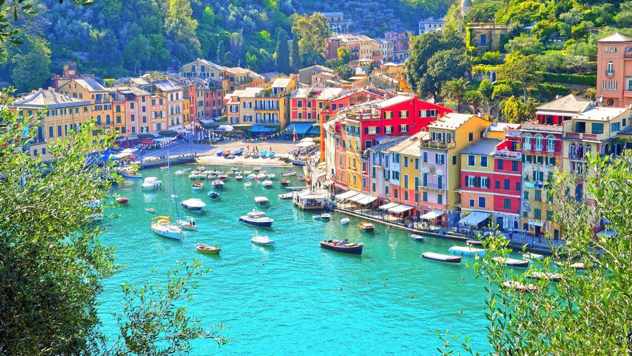 BELLA ITALIA | Portofino, Liguria: 420 abitanti, un luogo dalla bellezza mozzafiato [VIDEO]