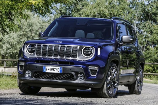 Nuova Jeep Renegade 2019, la prova del restyling con il 3 cilindri [VIDEO]