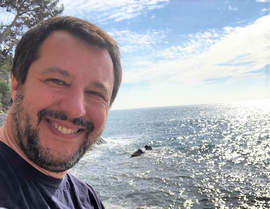 VIDEO | Legittima difesa, Salvini: “Dopo anni di chiacchiere finalmente i fatti”