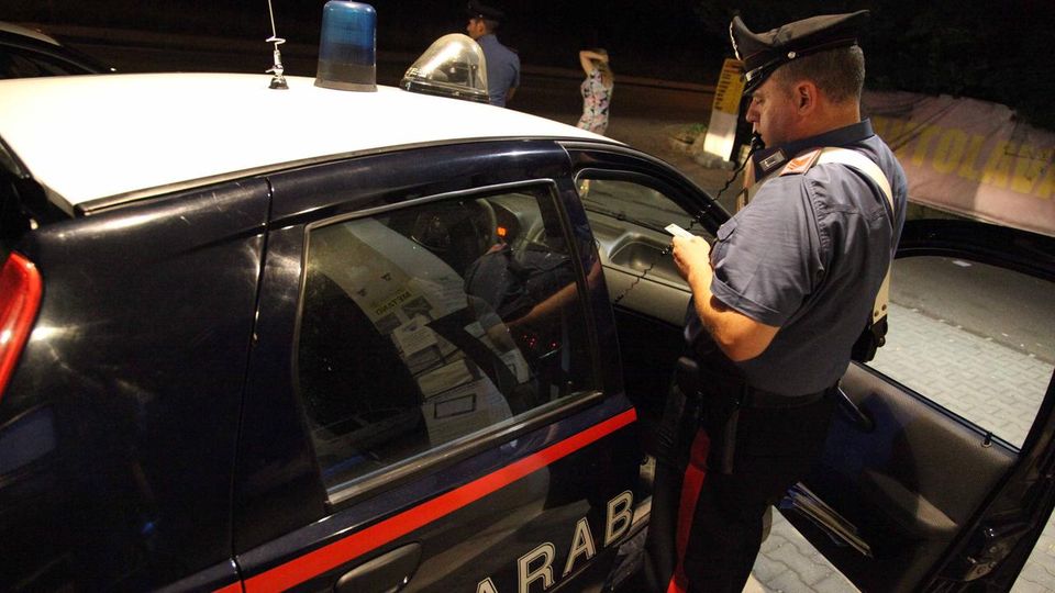 Fidanzati italiani aggrediti a Carpi, tre nordafricani finiti in manette