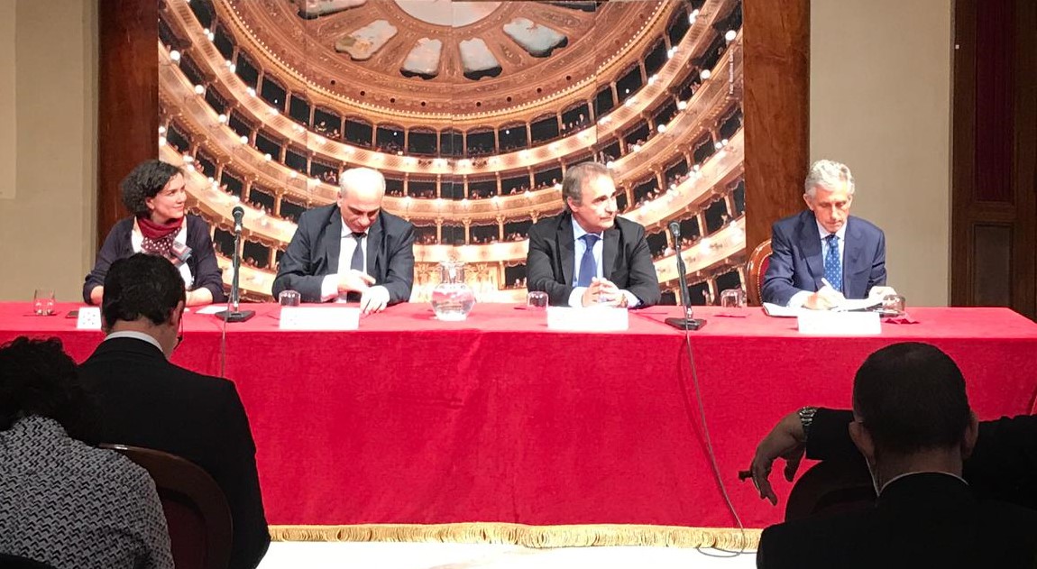Vignali (Farnesina), “a breve un’app dedicata agli italiani nel mondo”