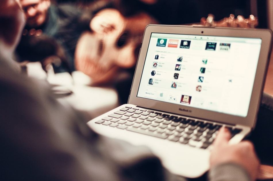 Come utilizzano gli italiani internet?