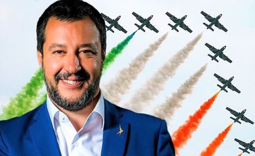Tabaccaio spara e uccide un ladro, Salvini: “Sto sempre dalla parte di chi si difende” [VIDEO]