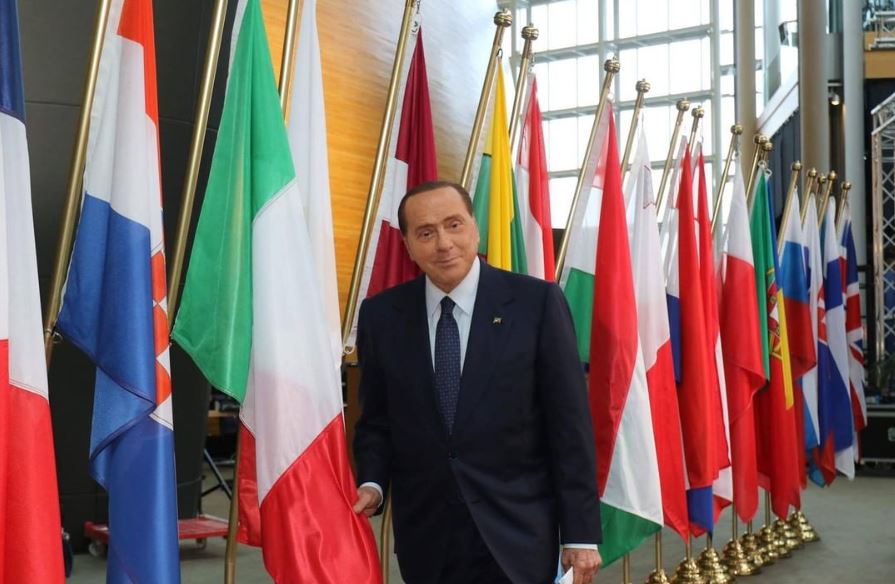 CAOS FORZA ITALIA | Mulè (Fi): “Berlusconi è ancora il campione da battere”