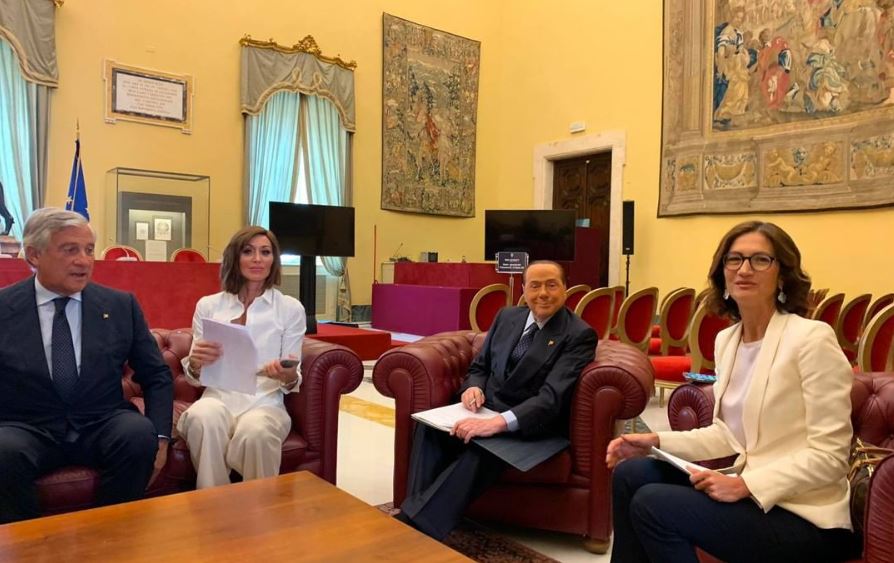 VIDEO | Berlusconi: “Salvini ha riconsegnato l’Italia alla sinistra”