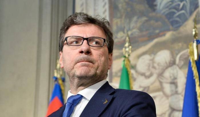 SIPARIETTO | Giorgetti a Renzi: “In bocca al lupo con Di Maio”. La replica dell’ex premier