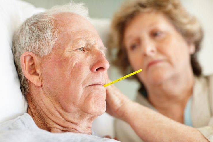 Influenza, un anziano su due sceglie di non vaccinarsi
