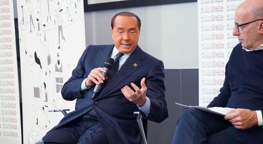 CITTADINANZA | Berlusconi apre allo ius culturae: “Ma non a tutti, valutare caso per caso” [VIDEO]