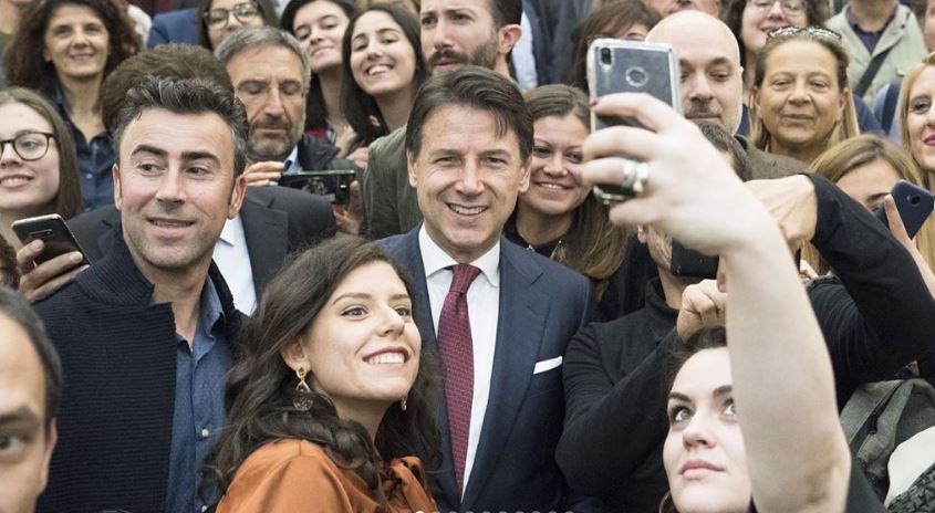 VIDEO | Conte: “Dobbiamo essere orgogliosi del nostro Paese, all’estero ci apprezzano”