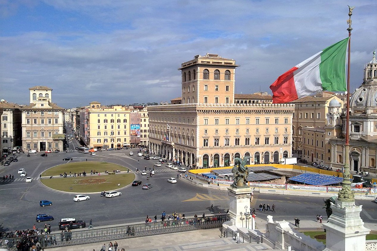 ROMA | Ministro Franceschini: “Riqualificare area Vittoriano-Palazzo Venezia, ora pare un’aiuola spartitraffico”