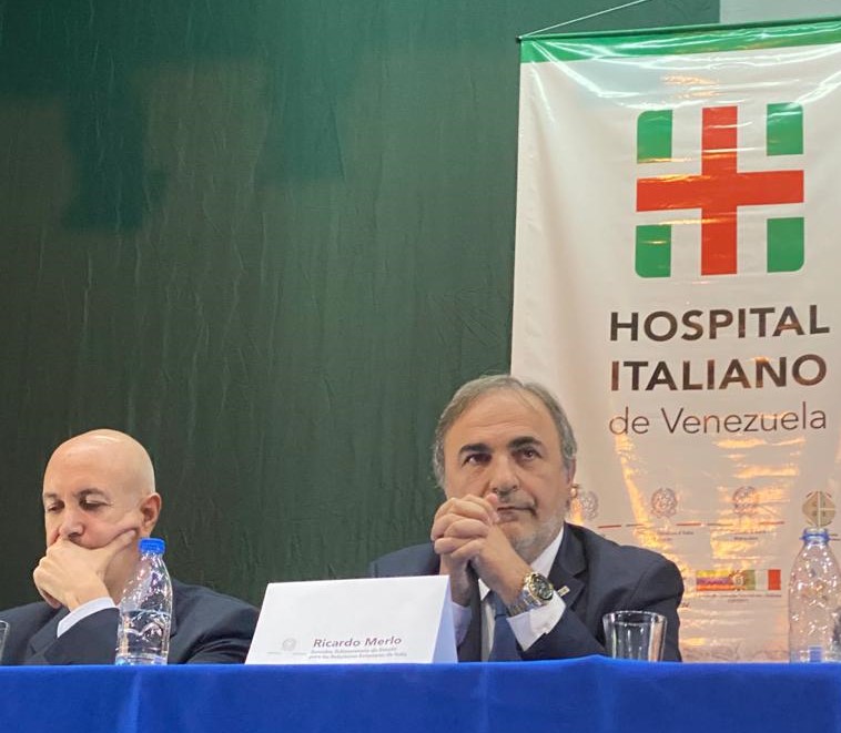 VENEZUELA | A Caracas 2000 connazionali con Merlo alla firma dell’atto costitutivo dell’Ospedale Italiano [FOTO e VIDEO]