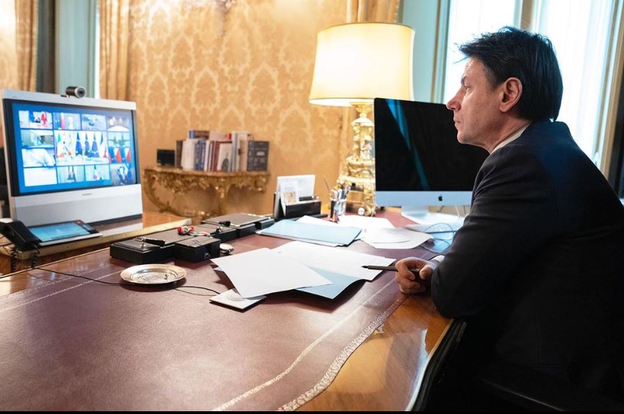 SONDAGGI | Conte piace al 45% degli italiani. Stabili Lega e PD, M5S perde punti