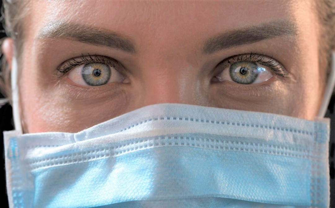 CORONAVIRUS | Parla una paziente guarita: “Febbre a 39, gusto e olfatto sono spariti per 10 giorni”