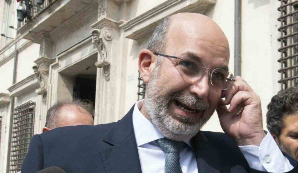 CARCERE | Crimi (M5S): “La mozione di sfiducia contro Bonafede è una follia”