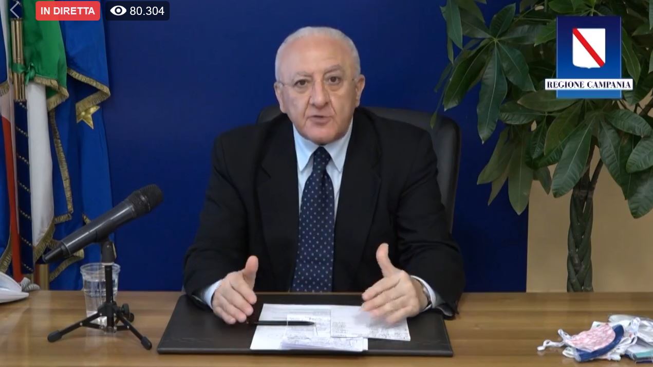 CAMPANIA | De Luca: “Consegnate mascherine a 2,5 milioni di famiglie, chi non le indossa è una bestia” [VIDEO]