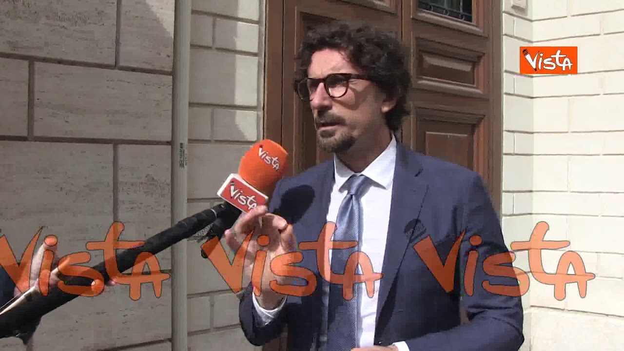 VIDEO | Toninelli: “Salvini ce l’ha con me”