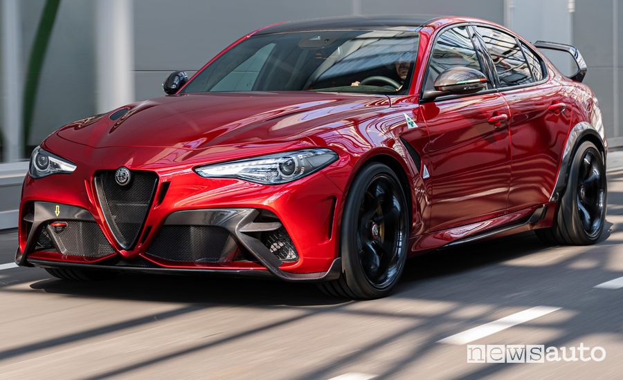 IL COMPLEANNO | Rosso Alfa Romeo, 110 anni di puro made in Italy