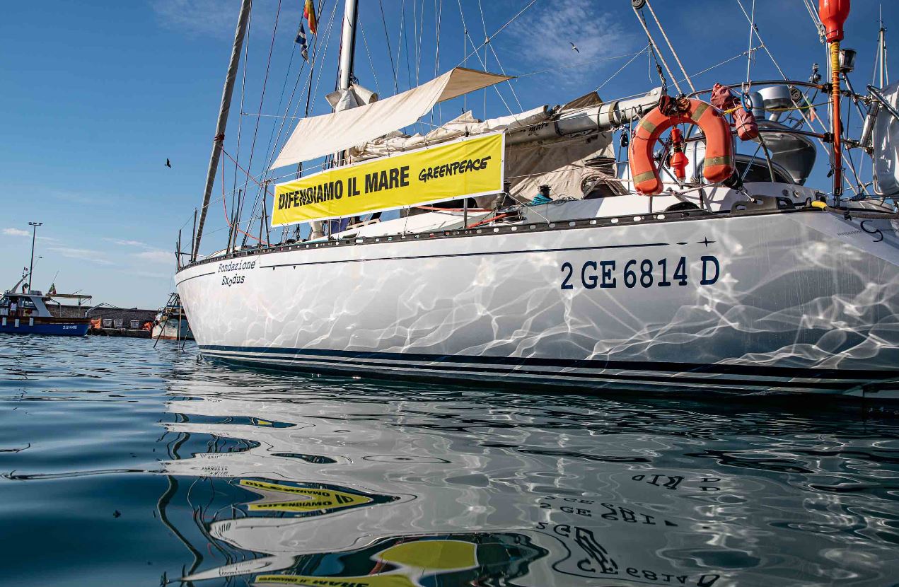GREENPEACE | Picchi di contaminazione da microplastiche nel Tirreno