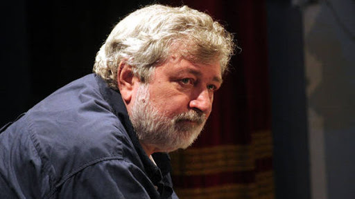 Francesco Guccini: “Mio padre non mi ha mai abbracciato in vita sua”