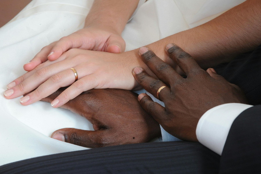 LIVORNO | Finti matrimoni per permessi di soggiorno: arrestato un 55enne della Repubblica Dominicana