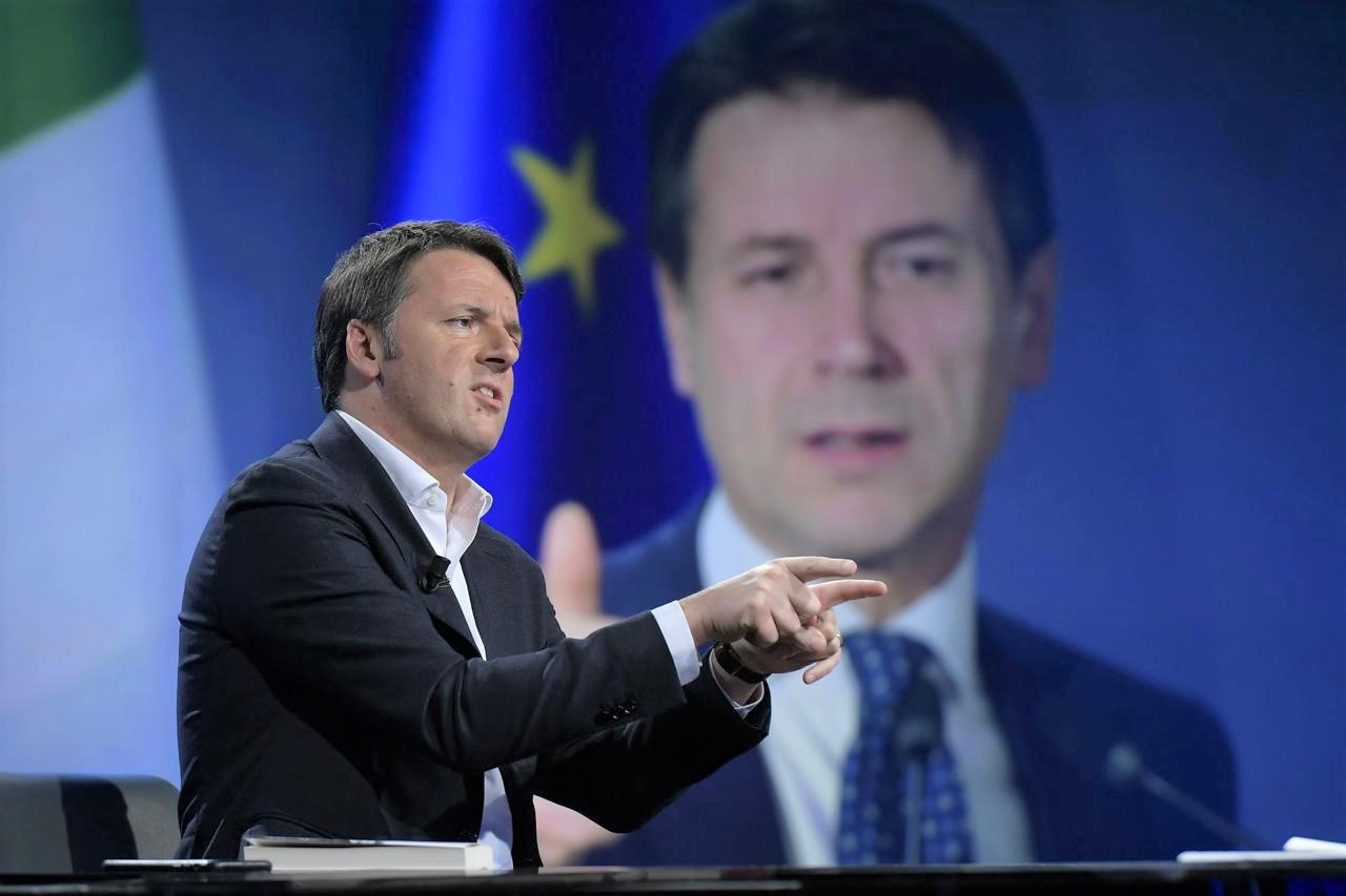 GOVERNO IN CRISI | Renzi a Conte: “Se le nostre idee ti fanno schifo andiamo all’opposizione”