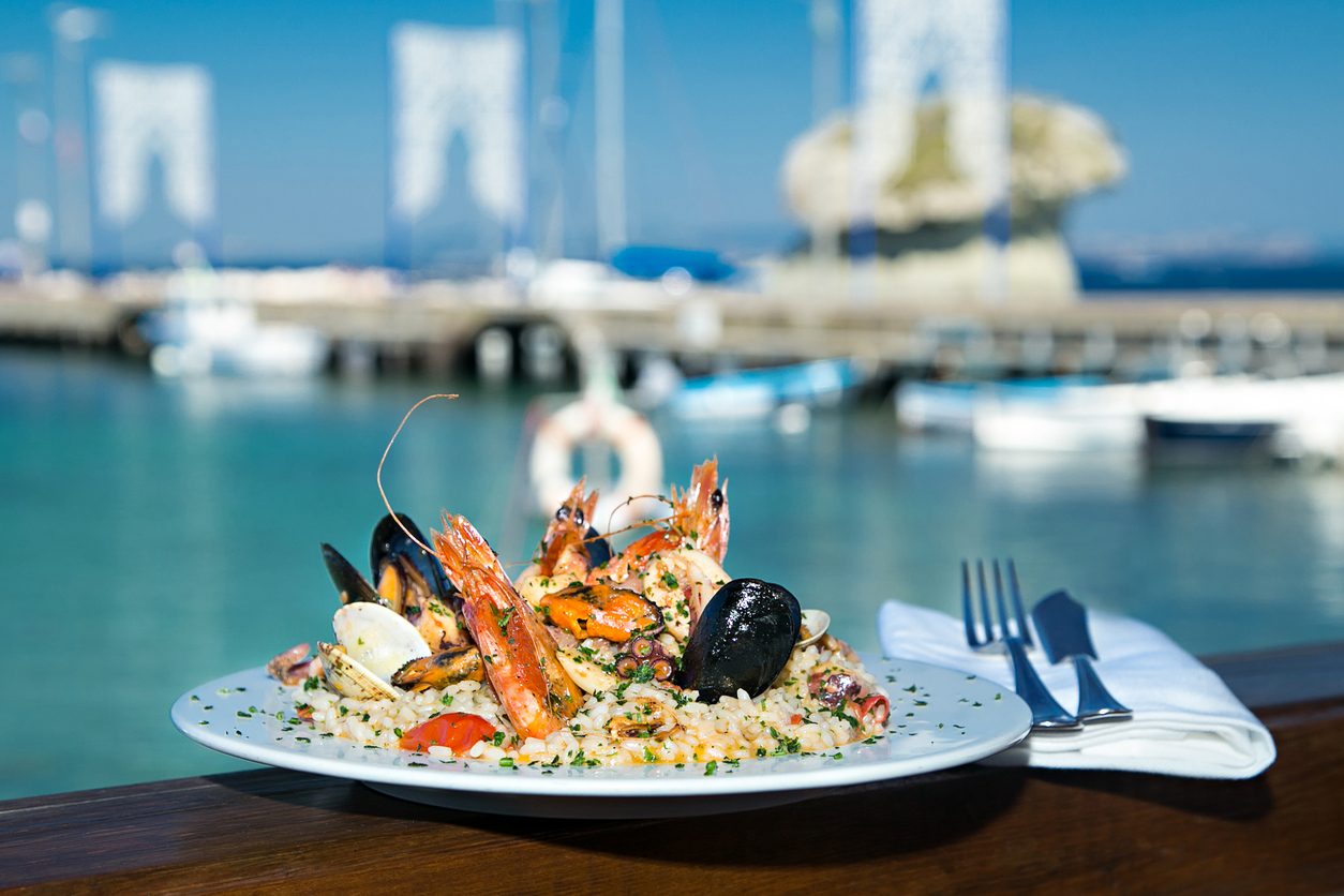COVID | Aprire nel week end vale l’80% del fatturato settimanale di ristoranti, pizzerie e agriturismi