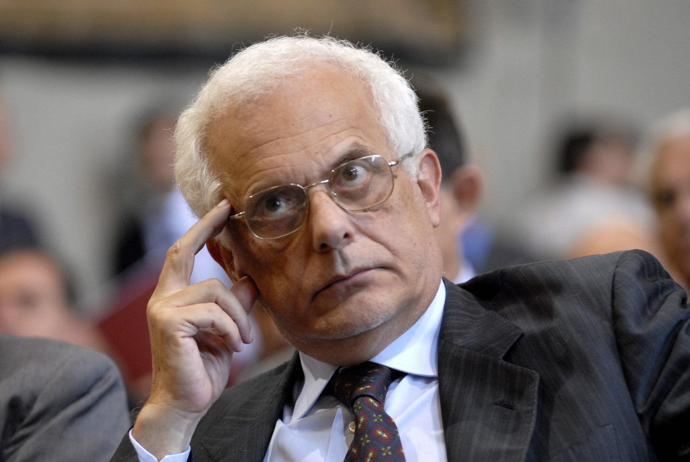 Visco: “Governo Conte non stava facendo male, ma a certi poteri sembrava troppo di sinistra”