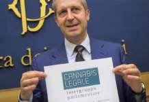 Della Vedova ha la delega per gli italiani nel mondo, ma si occupa di gay e marijuana libera