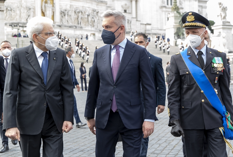 2 GIUGNO | Ministro Guerini: “Italiani orgogliosi del lavoro dei nostri militari all’estero” [VIDEO]