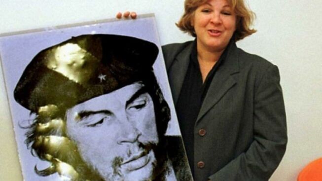 Calabria, cittadinanza onoraria alla figlia di Che Guevara