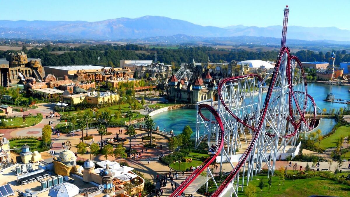 Il 19 giugno riapre a Roma MagicLand: sicurezza, emozioni e allegria