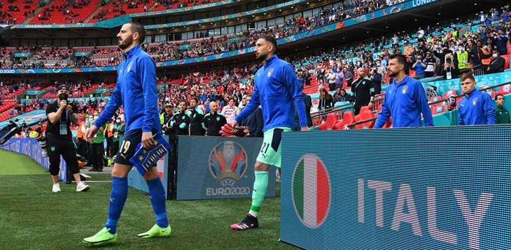 EURO2020 | Italia-Belgio, maxischermo nel cortile dell’Istituto italiano di cultura