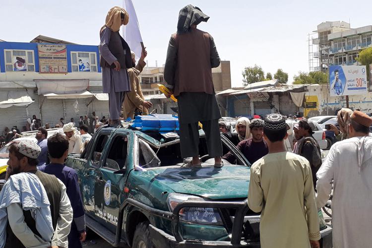 VIDEO | Italiani via dall’Afghanistan