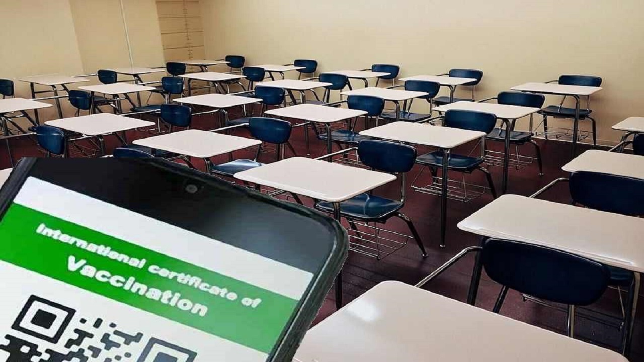 Giannelli (Associazione Presidi): “Serve obbligo vaccinale per operatori scolastici”