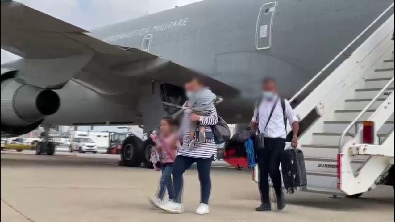 VIDEO | Afghanistan, continuano le operazioni di rimpatrio