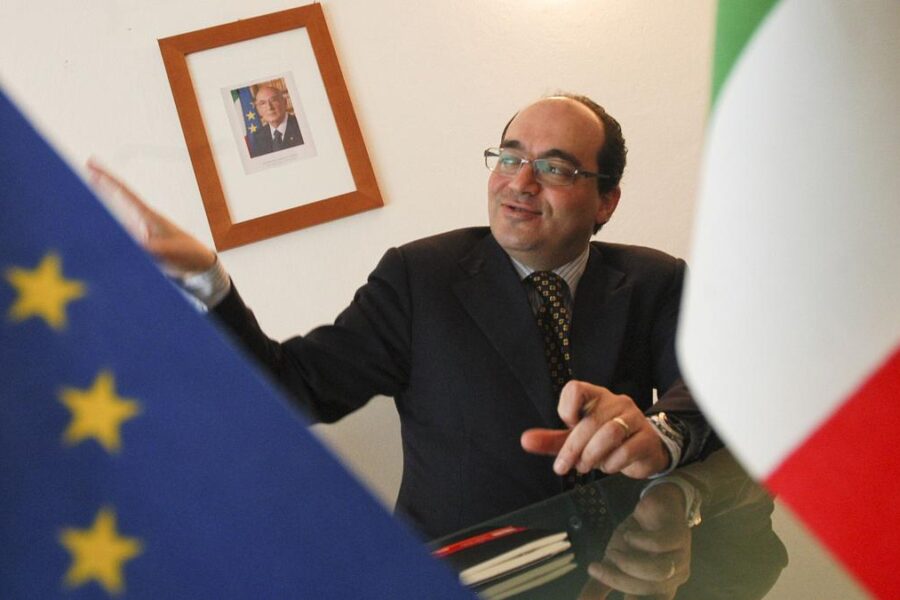 VIDEO | Assolto l’Ambasciatore Giffoni dopo 7 anni: “fucilazione senza processo”