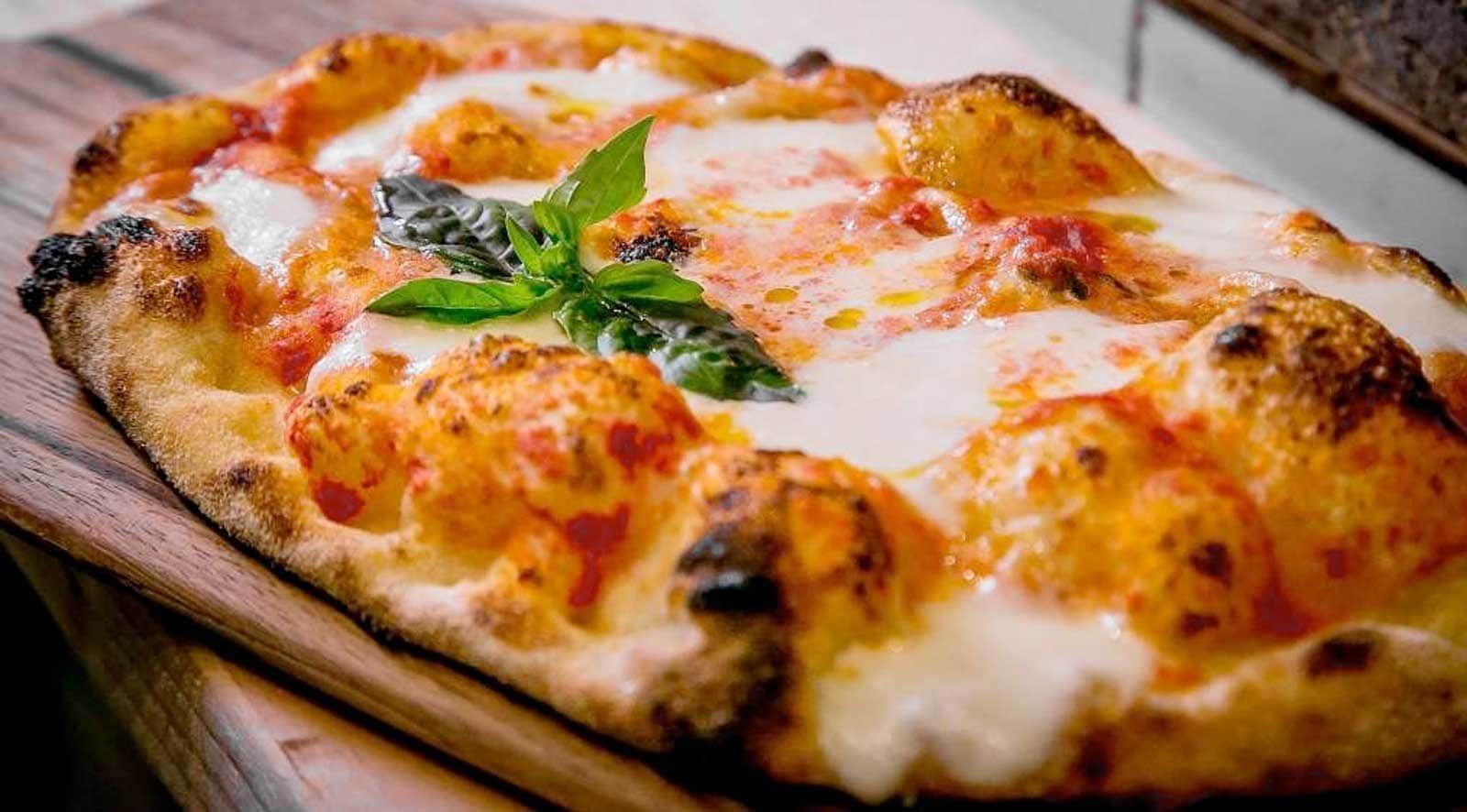 Pinsa romana, l’antenata della celebre pizza